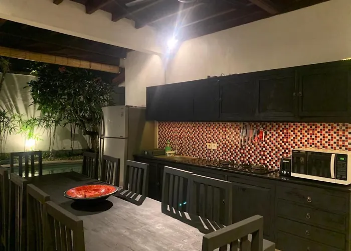Вилла Gardenia - 6 Bedrooms With Pool In